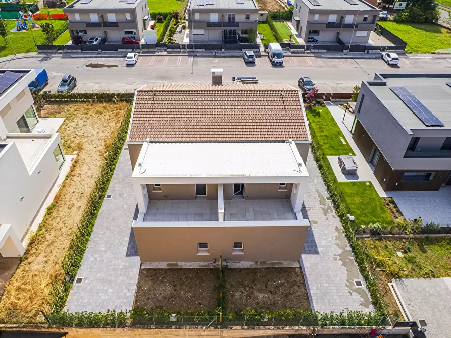Immagine 11 di Terreno edificabile in vendita  a Albignasego