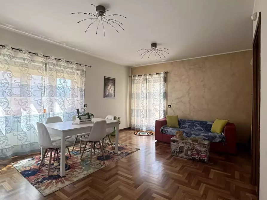 Immagine 2 di Casa trifamiliare in vendita  in Contrada Muoio Piccolo, 40 a Cosenza