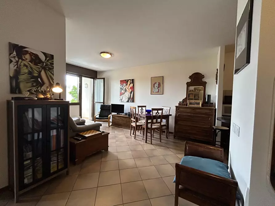 Immagine 4 di Casa trifamiliare in vendita  a Vittorio Veneto