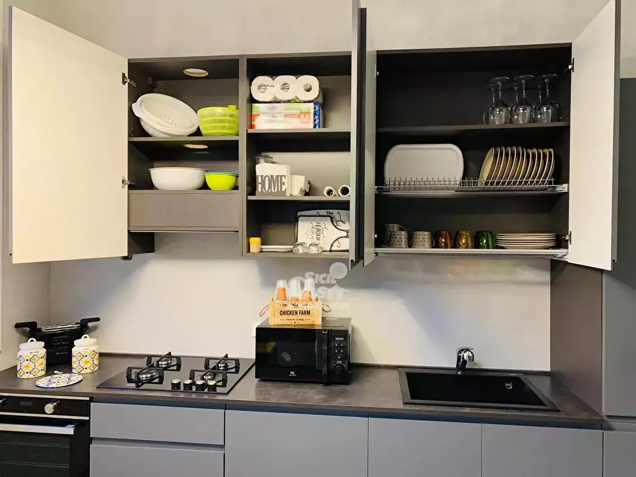 Immagine 7 di Casa trifamiliare in affitto  a Marsala