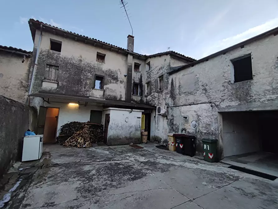 Immagine 11 di Terreno edificabile in vendita  a Vazzola
