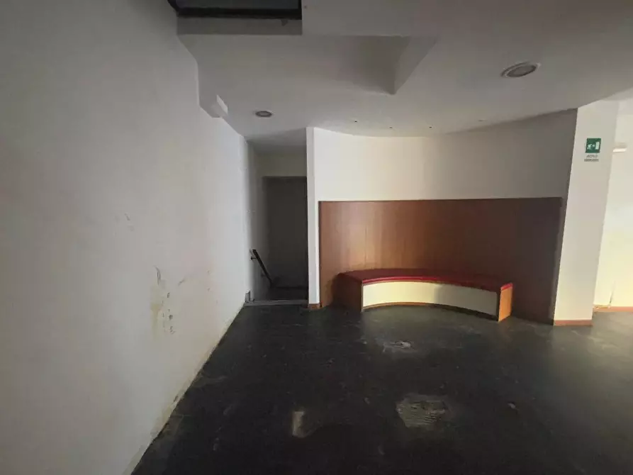 Immagine 27 di Castello in affitto  in Via Umberto Fogagnolo a Sesto San Giovanni