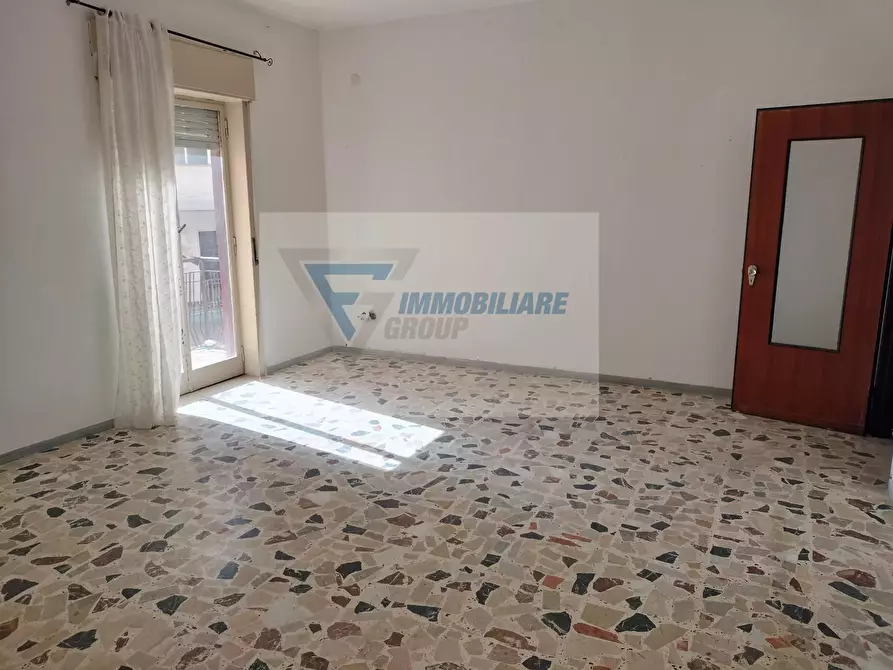 Immagine 1 di Casa trifamiliare in vendita  in Via Sebastiano Olivieri a Siracusa