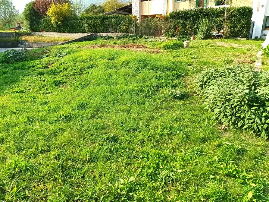 Immagine 22 di Terreno edificabile in vendita  a Refrontolo
