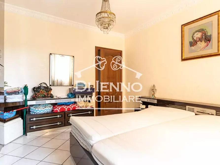 Immagine 15 di Casa trifamiliare in vendita  in Via Cairano a Roma