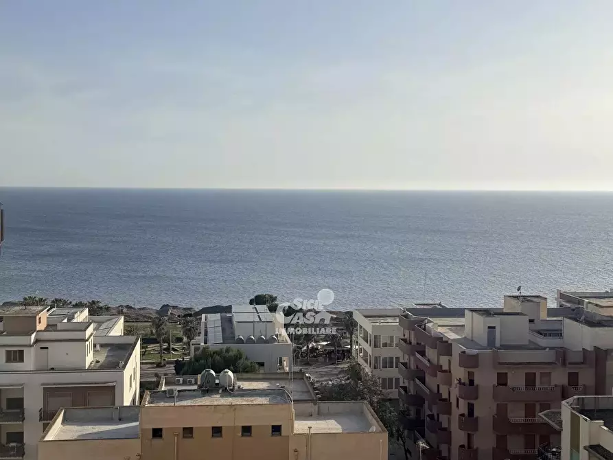 Immagine 3 di Casa trifamiliare in vendita  a Marsala