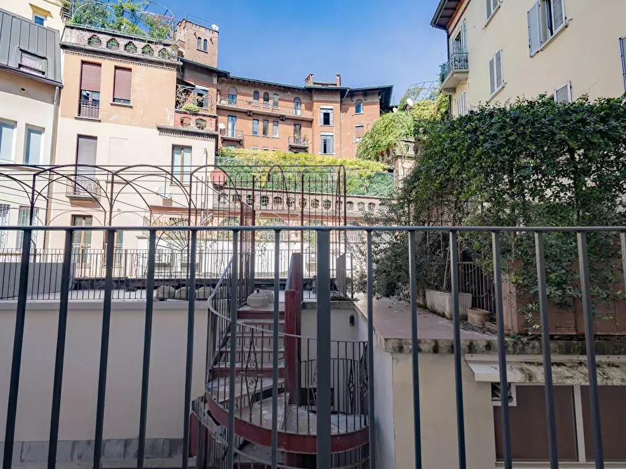 Immagine 18 di Casa trifamiliare in affitto  in VIA ERRICO PETRELLA, 4. a Milano