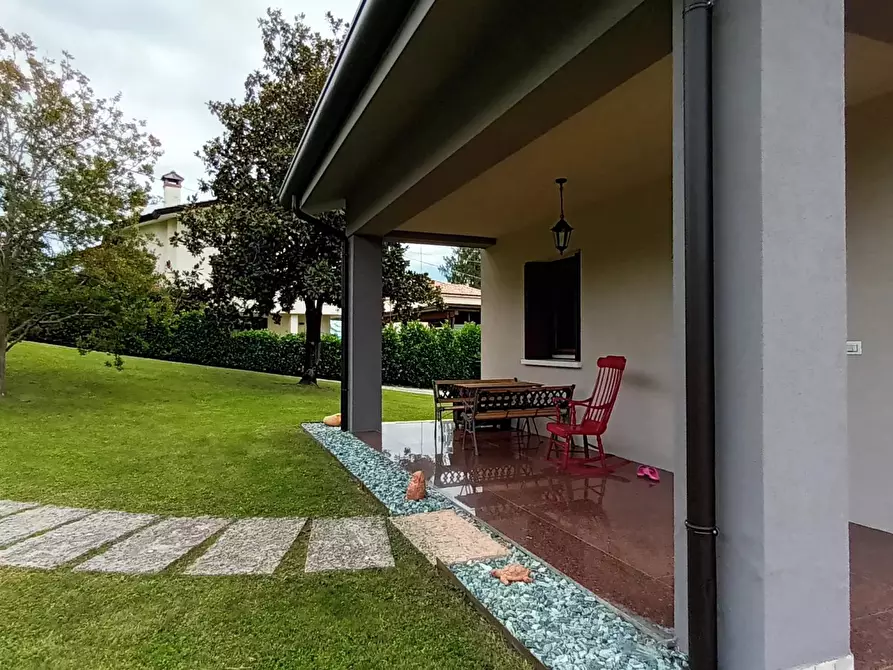 Immagine 9 di Terreno edificabile in vendita  a Refrontolo