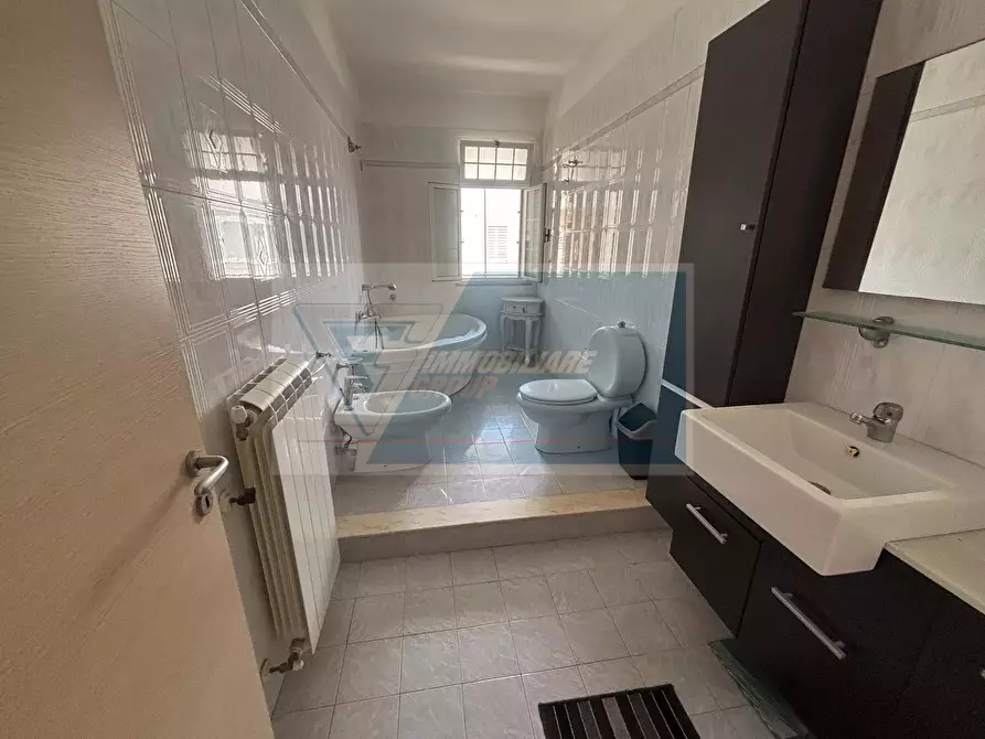 Immagine 14 di Casa trifamiliare in vendita  in Via Barrafranca a Siracusa