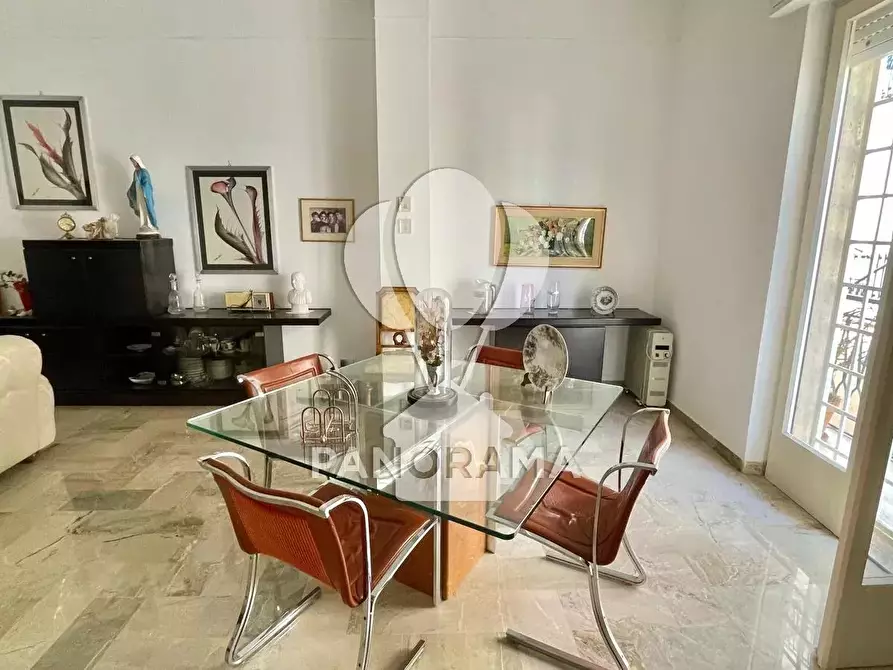 Immagine 17 di Casa trifamiliare in vendita  in Via Torquato Tasso a Alcamo