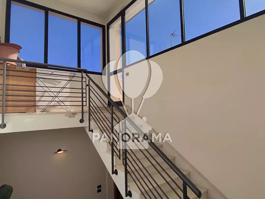 Immagine 71 di Casa trifamiliare in vendita  in Via Florio a Alcamo