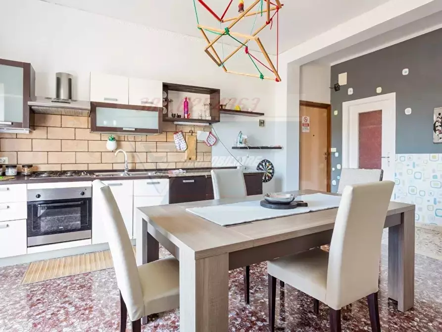 Immagine 1 di Casa trifamiliare in vendita  in via Bainsizza a Siracusa