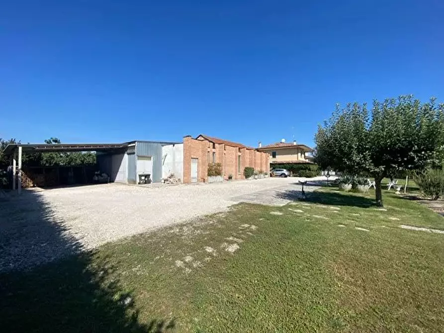 Immagine 3 di Terreno edificabile in vendita  a Vazzola