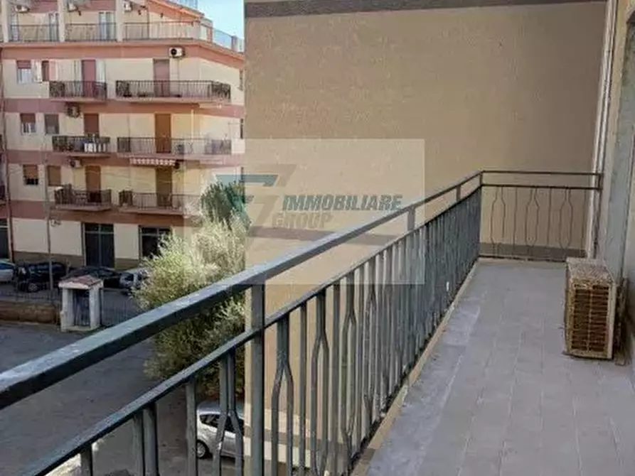 Immagine 4 di Casa trifamiliare in vendita  in Via Filisto a Siracusa