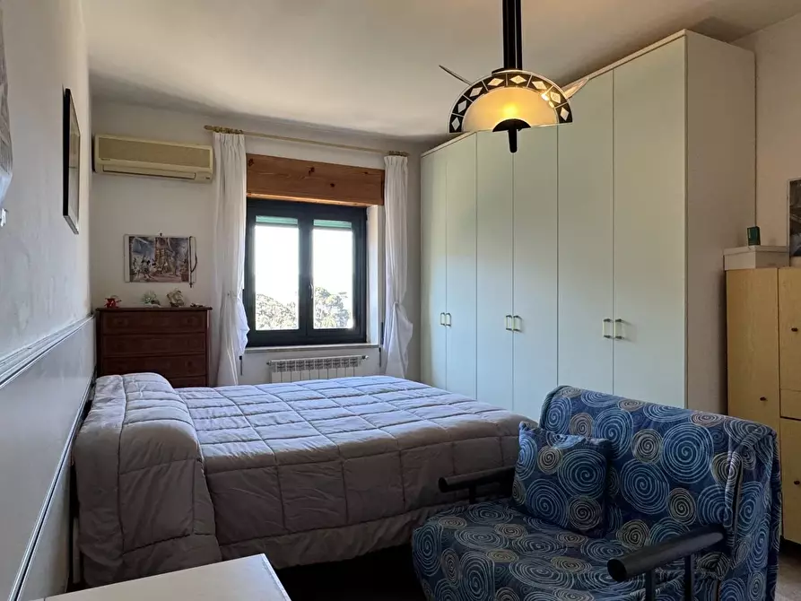 Immagine 14 di Casa trifamiliare in vendita  in Vico II San Venere a Altilia