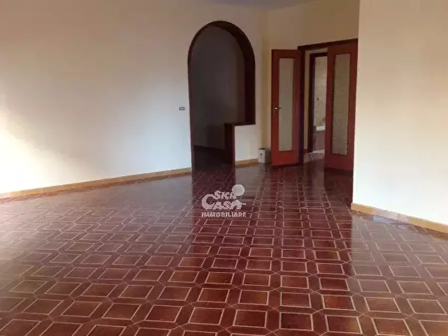 Immagine 2 di Casa trifamiliare in vendita  a Marsala