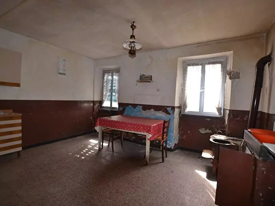 Immagine 8 di Terreno edificabile in vendita  a Avegno