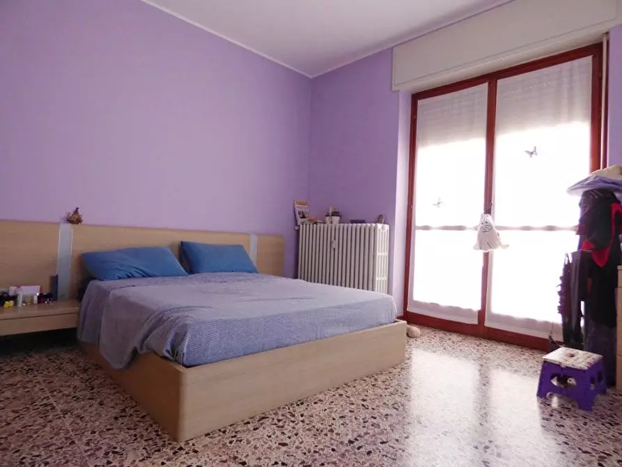 Immagine 8 di Casa trifamiliare in vendita  a Dogliani