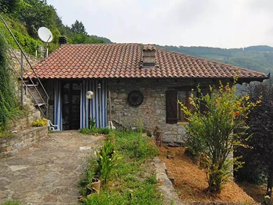 Immagine 1 di Terreno edificabile in vendita  a Bergolo