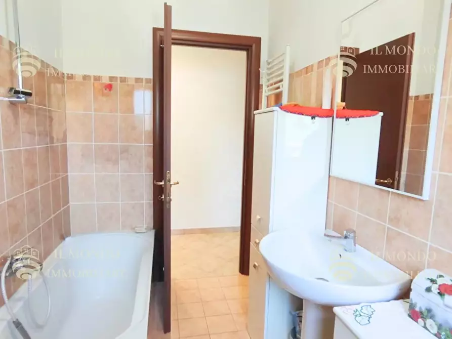 Immagine 23 di Casa trifamiliare in vendita  a Casape