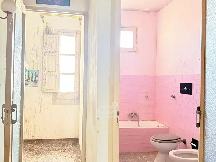 Immagine 15 di Casa trifamiliare in vendita  a Marsala
