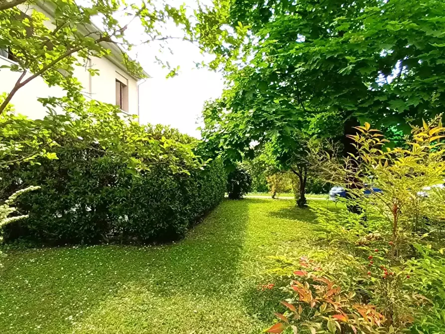 Immagine 17 di Terreno edificabile in vendita  a Conegliano