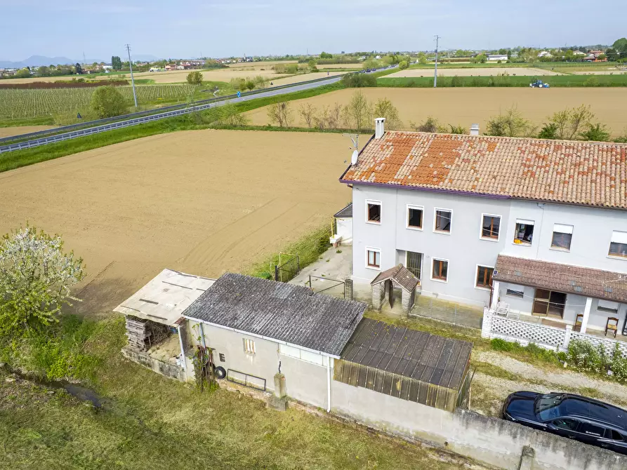 Immagine 48 di Terreno edificabile in vendita  a Campagna Lupia
