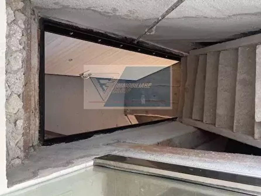 Immagine 21 di Casa trifamiliare in vendita  a Siracusa