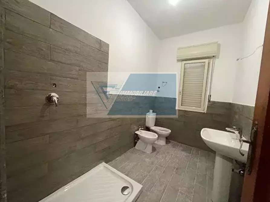 Immagine 29 di Monolocale in vendita  in Via Giuseppe Lombardo Radice a Siracusa