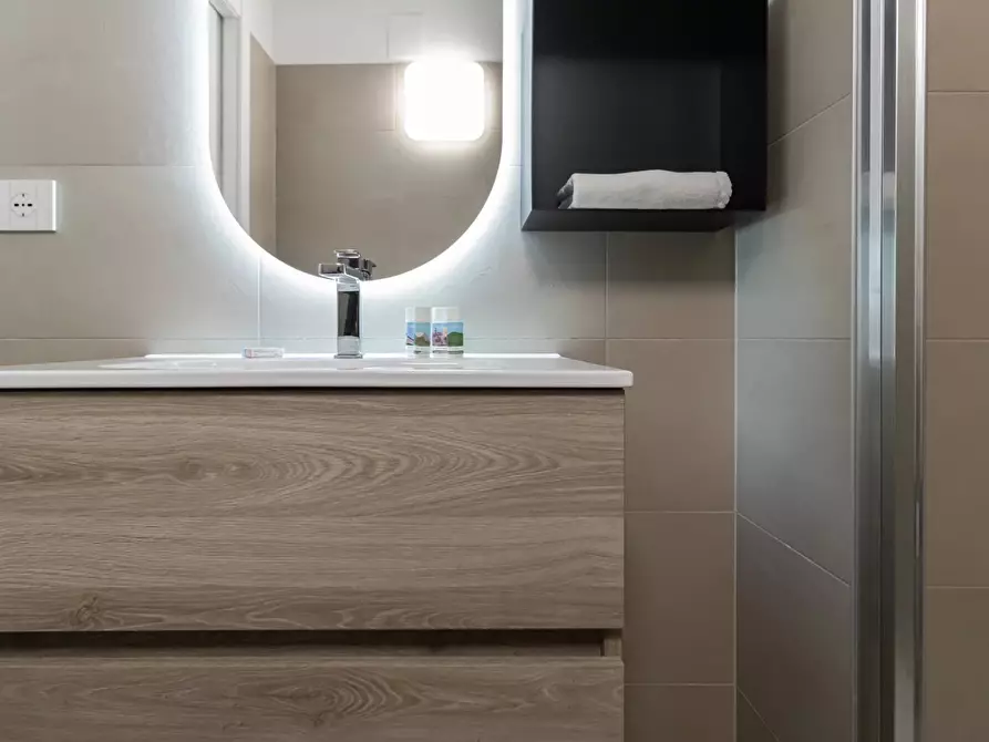 Immagine 28 di Casa trifamiliare in affitto  in Via Ippodromo, 8 a Milano