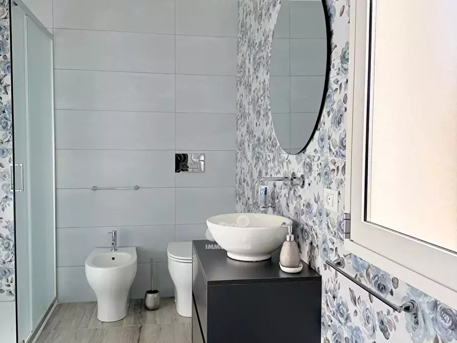 Immagine 10 di Casa trifamiliare in vendita  a Marsala