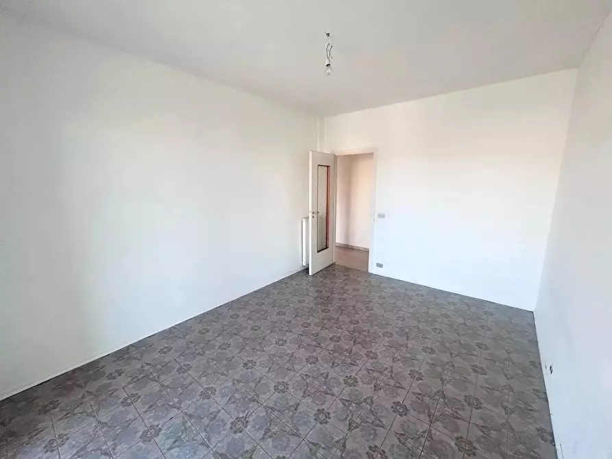 Immagine 3 di Casa trifamiliare in vendita  a Ventimiglia