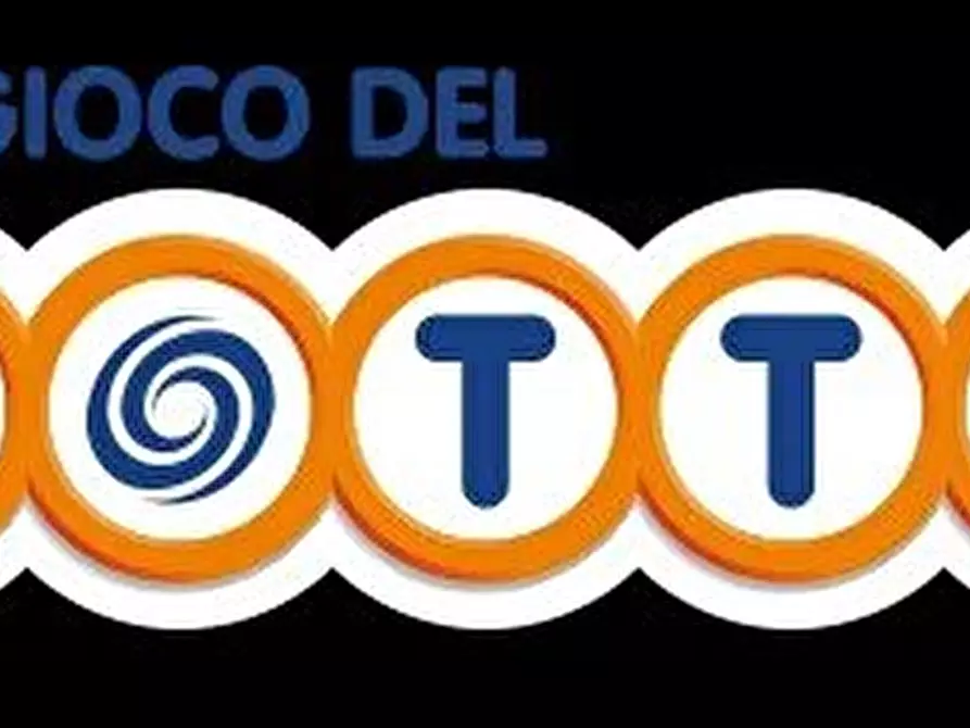 Immagine 4 di Attico in vendita  a Avegno