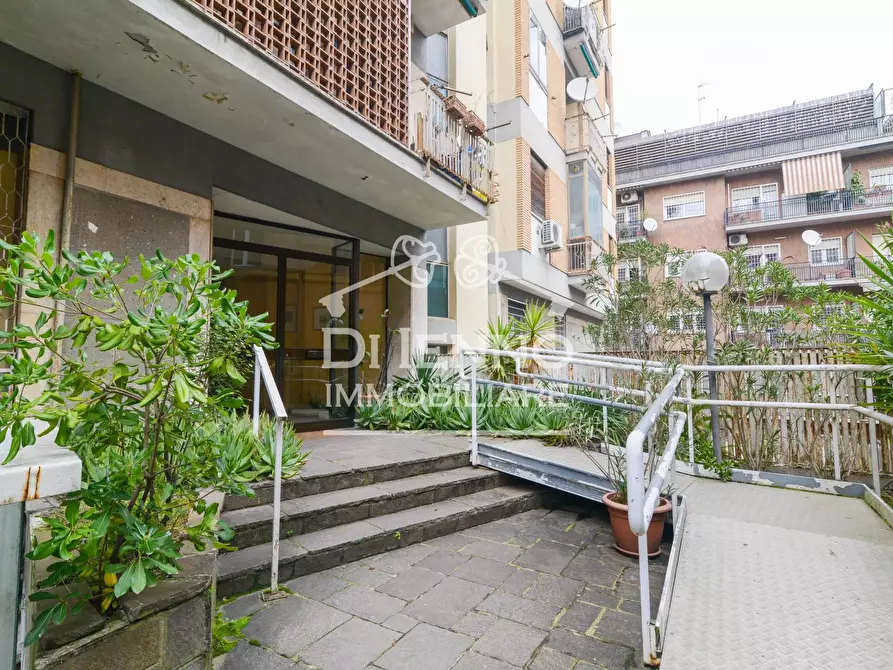 Immagine 20 di Casa trifamiliare in vendita  a Roma