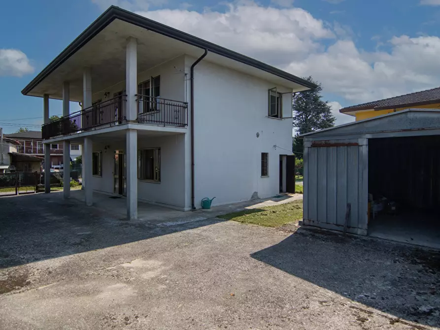 Immagine 12 di Casa trifamiliare in vendita  a Albignasego