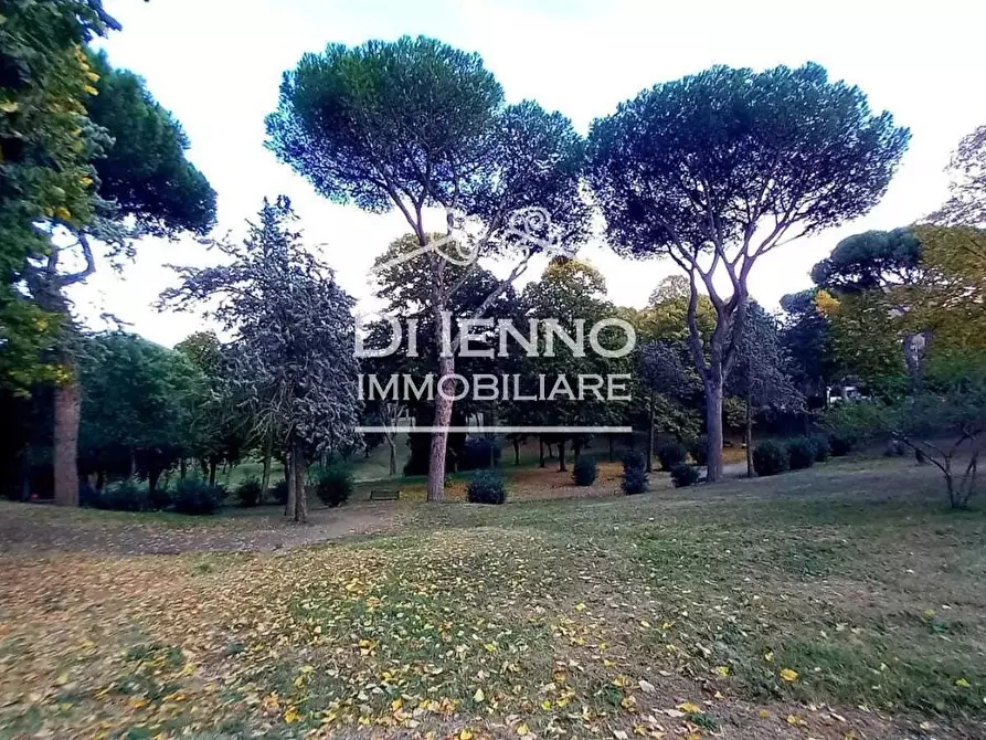 Immagine 6 di Casa trifamiliare in vendita  in Via Valbondione a Roma