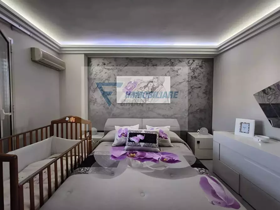 Immagine 16 di Casa trifamiliare in vendita  in Via Ippolito Nievo a Siracusa