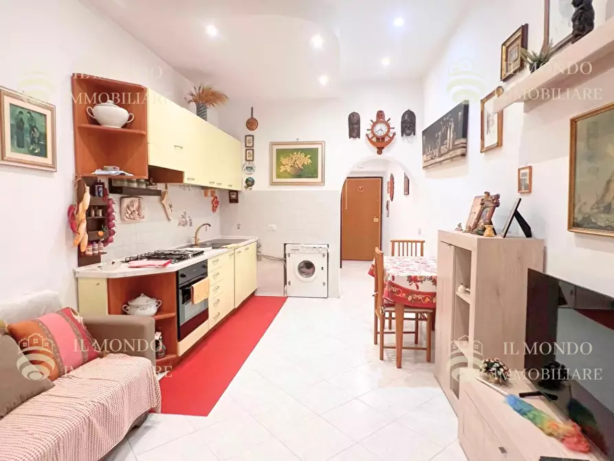 Immagine 3 di Casa trifamiliare in vendita  in Via Isonzo a Palombara Sabina