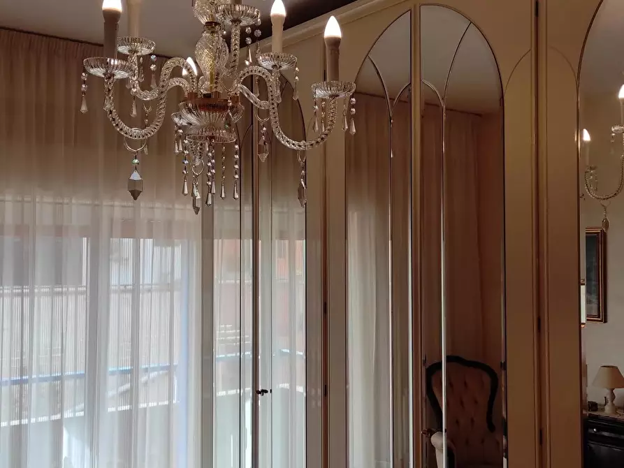 Immagine 10 di Casa trifamiliare in vendita  a Messina