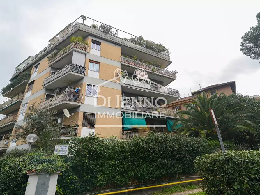 Immagine 25 di Casa trifamiliare in vendita  a Roma