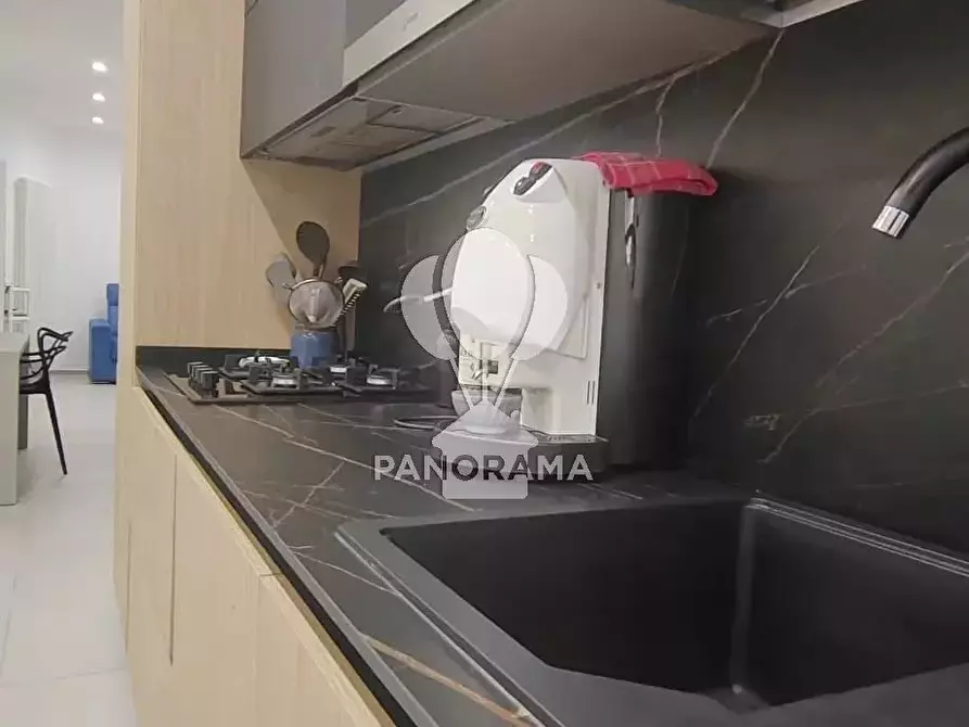 Immagine 9 di Casa trifamiliare in vendita  in Via Maggiore Pietro Toselli a Palermo