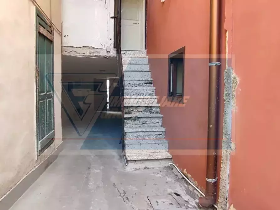 Immagine 4 di Casa trifamiliare in vendita  in Via Re Ierone II a Siracusa