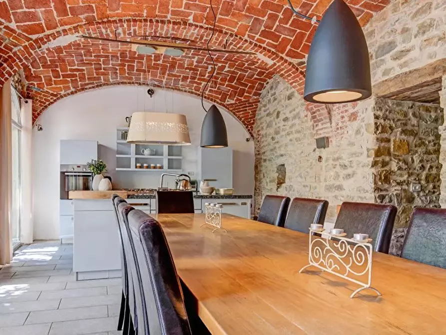 Immagine 1 di Terreno edificabile in vendita  a Bergolo