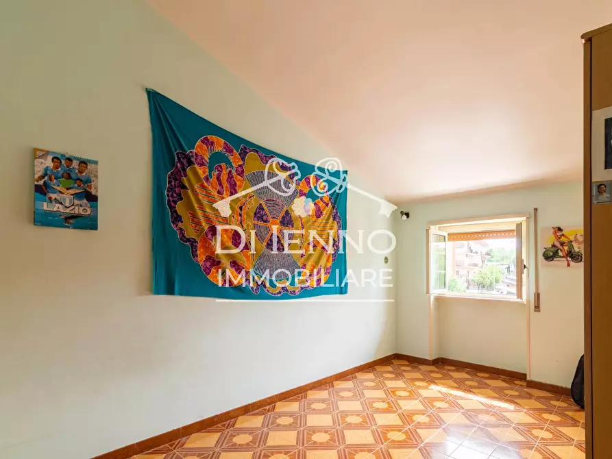 Immagine 10 di Casa trifamiliare in vendita  in Via Castenedolo a Roma