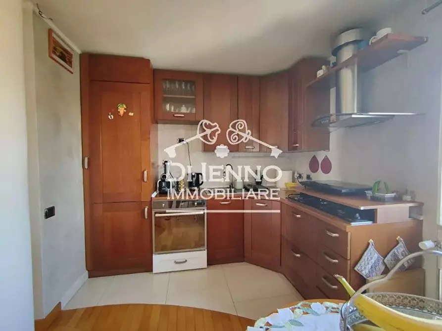 Immagine 22 di Casa trifamiliare in vendita  in Via Mongardino a Roma