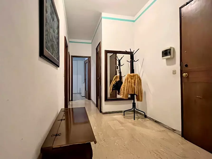 Immagine 7 di Casa trifamiliare in vendita  in Piazza Cavour a Chiavari