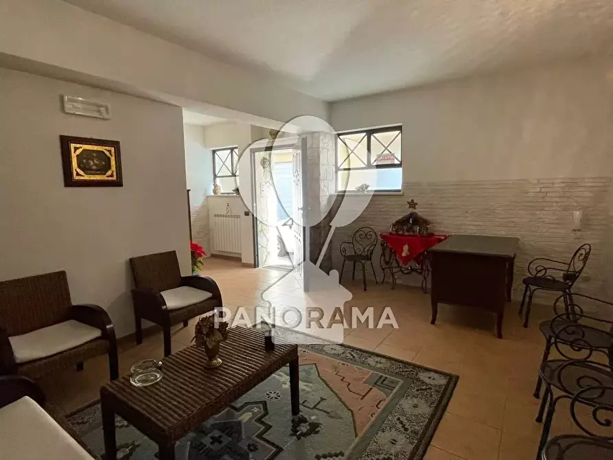 Immagine 15 di Casa trifamiliare in vendita  in stefano garrisi a Alcamo