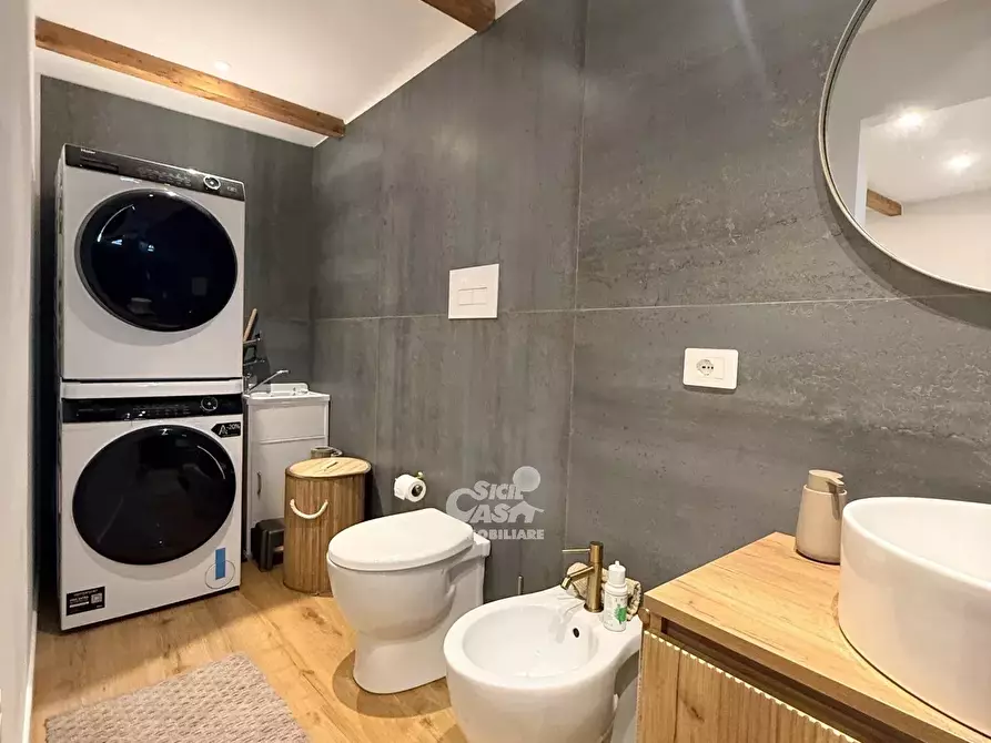 Immagine 15 di Casa trifamiliare in affitto  a Marsala