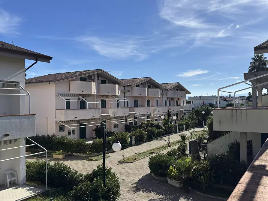 Immagine 13 di Casa trifamiliare in vendita  in Via Salina, 54 a Villapiana