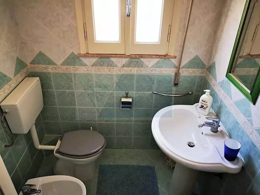 Immagine 11 di Casa trifamiliare in vendita  in via Bainsizza a Siracusa